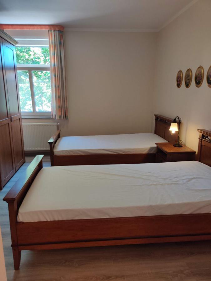 Hotel Lg Wolfsburg Bagian luar foto